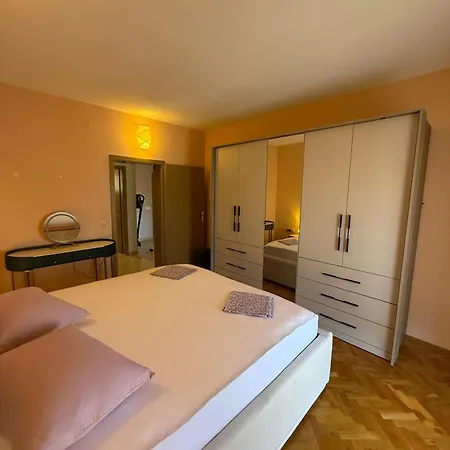 4-bedroom Lux With Amazing Scenery