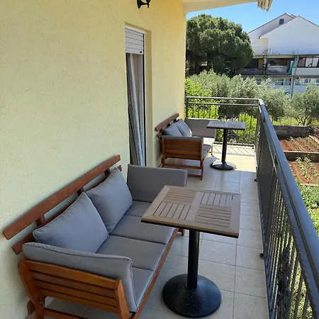 아파트 4-bedroom Lux With Amazing Scenery *