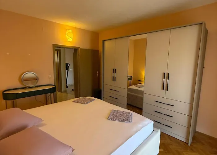 4-bedroom Lux With Amazing Scenery