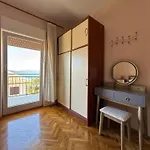 Apartment 4-bedroom Lux With Amazing Scenery *