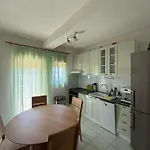 Apartment 4-bedroom Lux With Amazing Scenery *