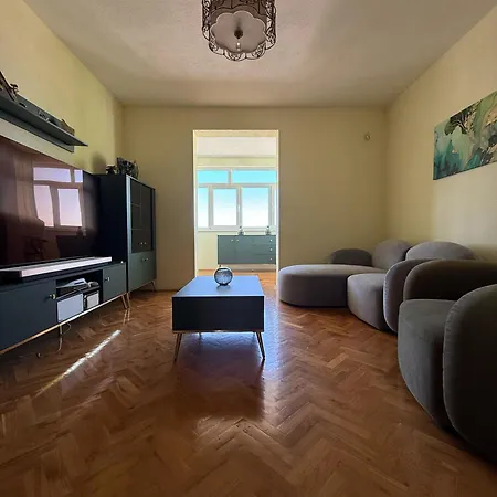 4-bedroom Lux With Amazing Scenery