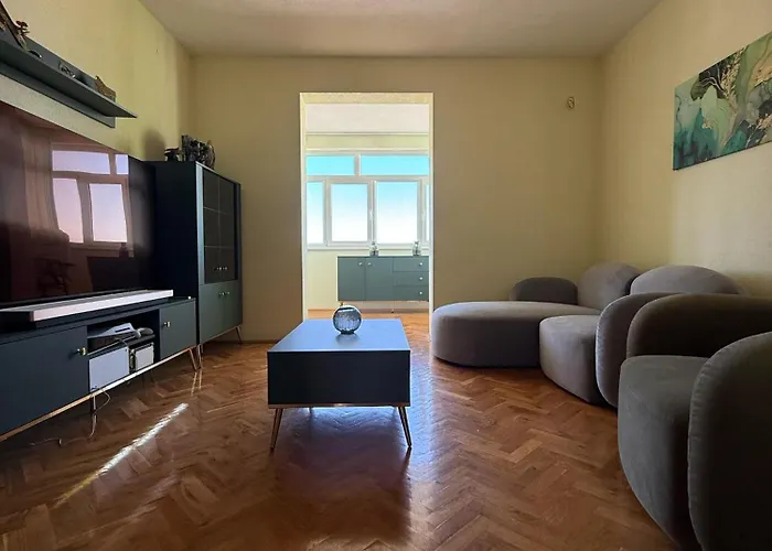 4-bedroom Lux With Amazing Scenery
